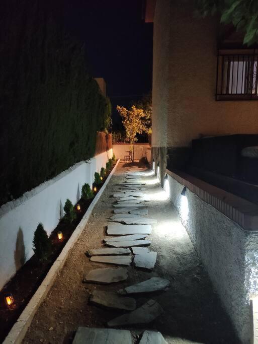 Chalet Con Piscina En Entorno Idilico La Zubia  Exterior photo